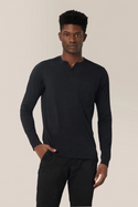 Good Man Victory V-Notch Long Sleeve Tee | Black